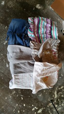 LOT OF 18-24 MONTHS CLOTHING