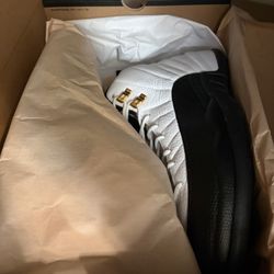 Taxis Men’s Size 11.5