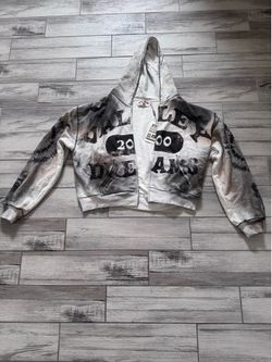 VALE FOREVER spiral zip up hoodie “Dark white”