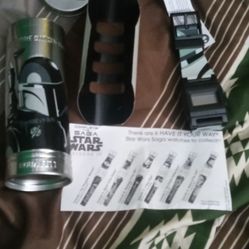Star Wars Collectible watch and tin.