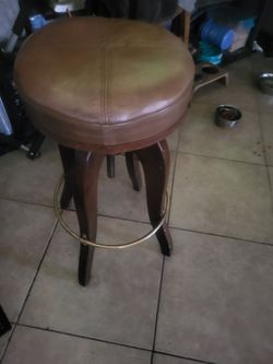 Swivel Bar Stool with Leather Seat