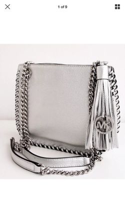 Michael kors crossbody