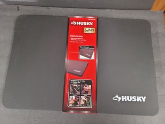 Husky Kneeling Pad