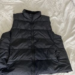 Gap Black Vest