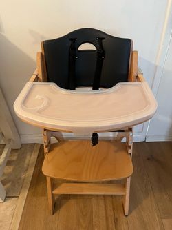 Abiie Wooden High Chair