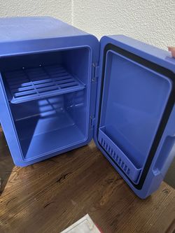 Stitch mini fridge