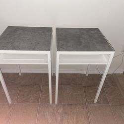 2 End Tables