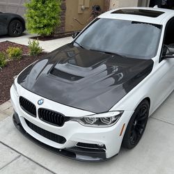 F30 VS Style Carbon Hood