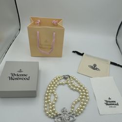 Vivienne Westwood Three Row Silver Pearl Bas Relief Necklace Choker NEW
