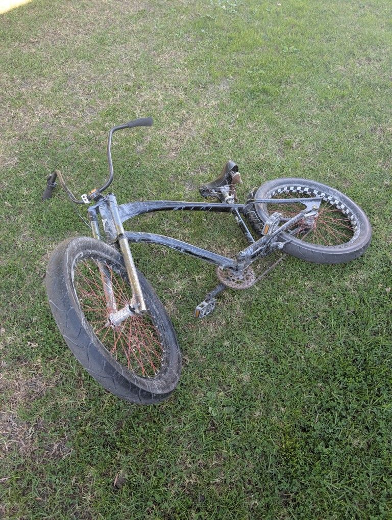 ⭐$100 Good Condition Fat Tire Long Handle Bars And Gear Shifting Beach Cruiser Bike