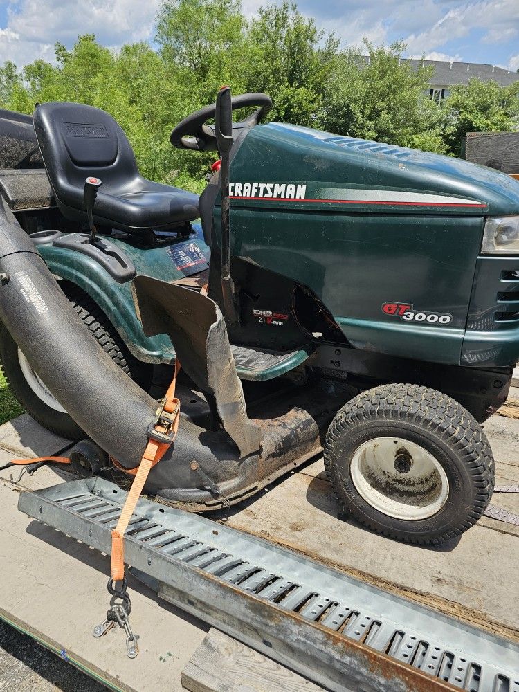 Gt 3000 23 Kohler Pro 23 Hp Triple Bagger