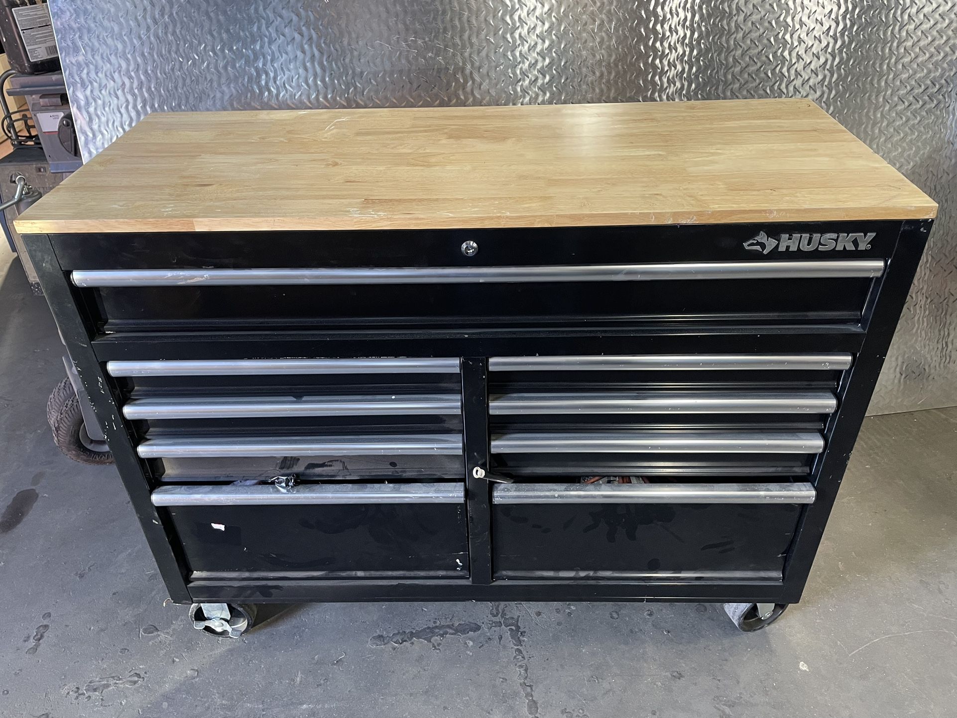 Husky Toolbox Tool Box