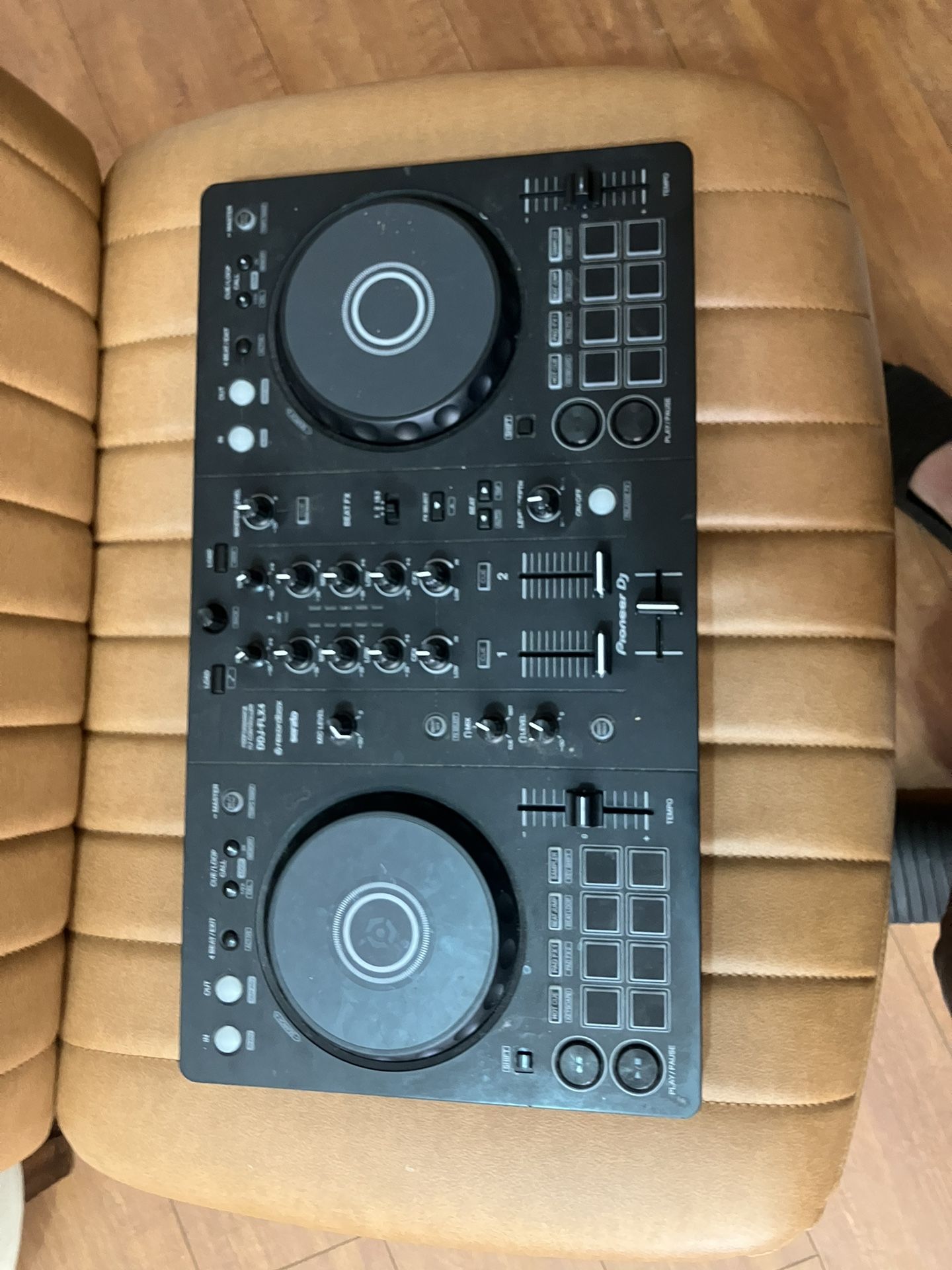 Pioneer DDJ FLX-4