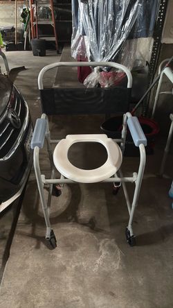 Shower chair with wheels