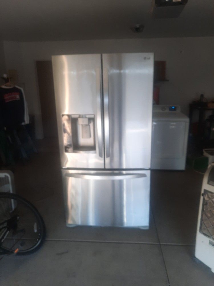 Refrigerator