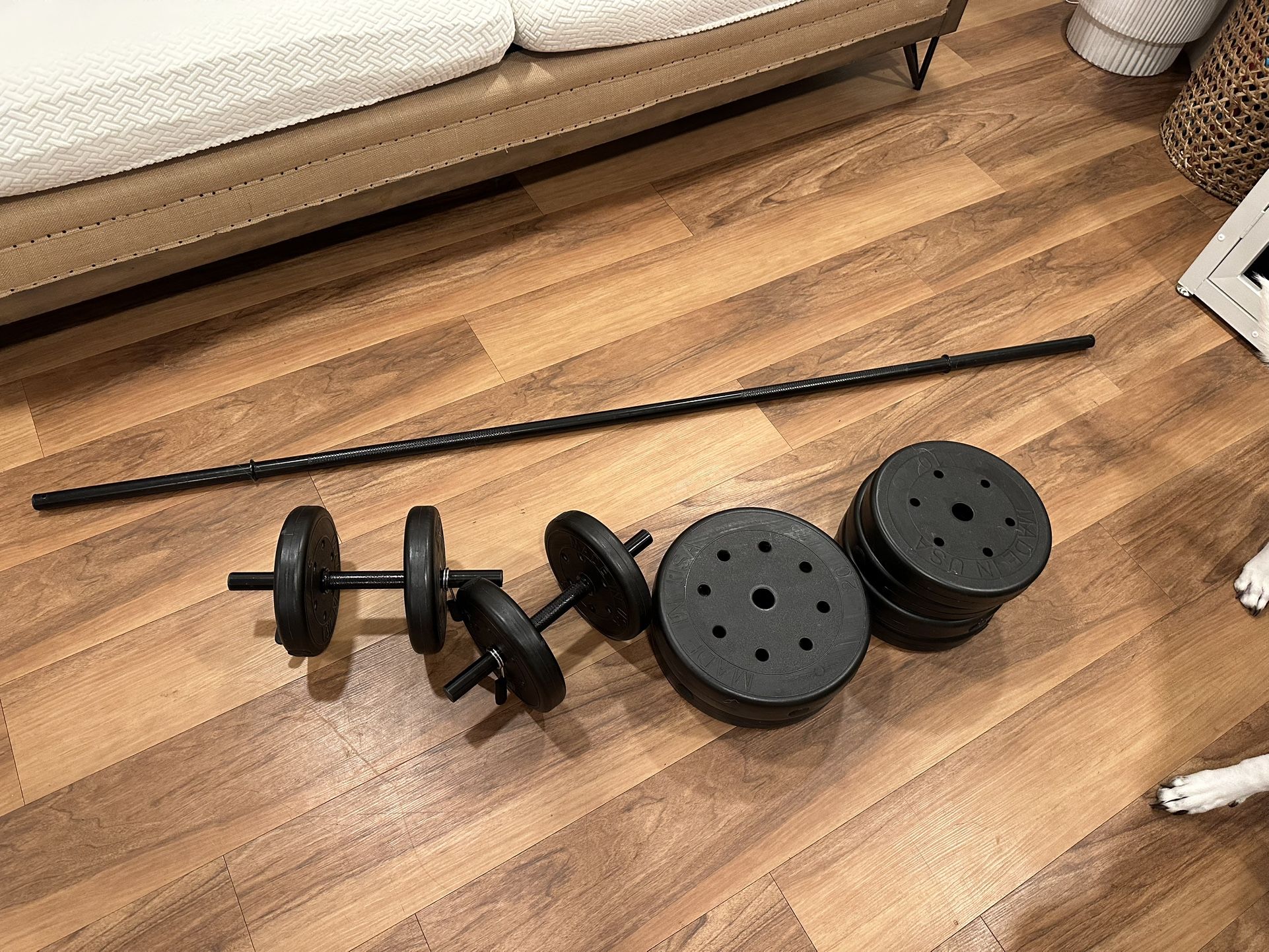 US Weight 105 Pound Barbell Weight Set for Home Gym