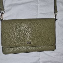 Authentic Micheal Kors Wallet Purse 