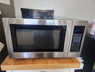 Microwave Magic Chef Great condition