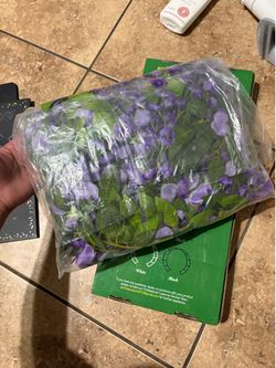 Arch and Flowers BRAND NEW