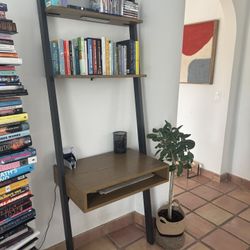Ladder Shelf Desk