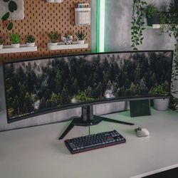 GIGABYTE - AORUS CO49DQ - 49" QD OLED - 5120x1440 DQHD 32:9-1800R - 144Hz