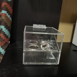 Make Up  Sponge Storage