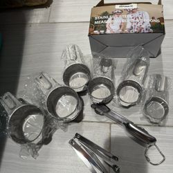 20Pcs Measuring Cups and Spoons Set, Includes 7pcs Stainless Steel Measuring Cups, 12 Measuring Spoons with Leveler for Cooking & Baking, Dishwasher S