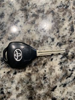 Toyota Camry SE KEY