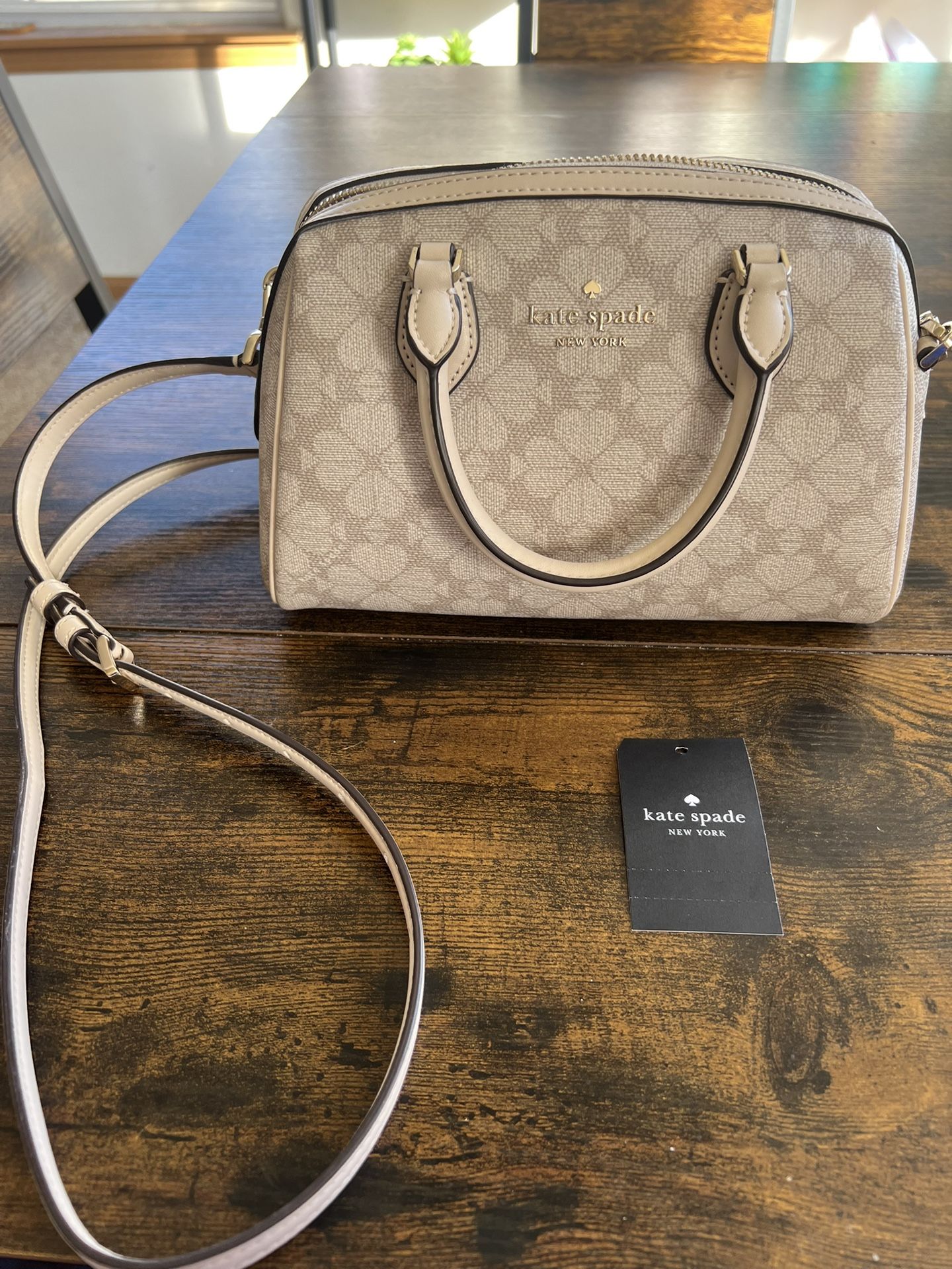 Kate Spade New York Crossbody Purse With Tag Brand New