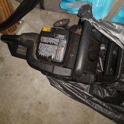 Chain Saw With Extra Chain Very Powerful