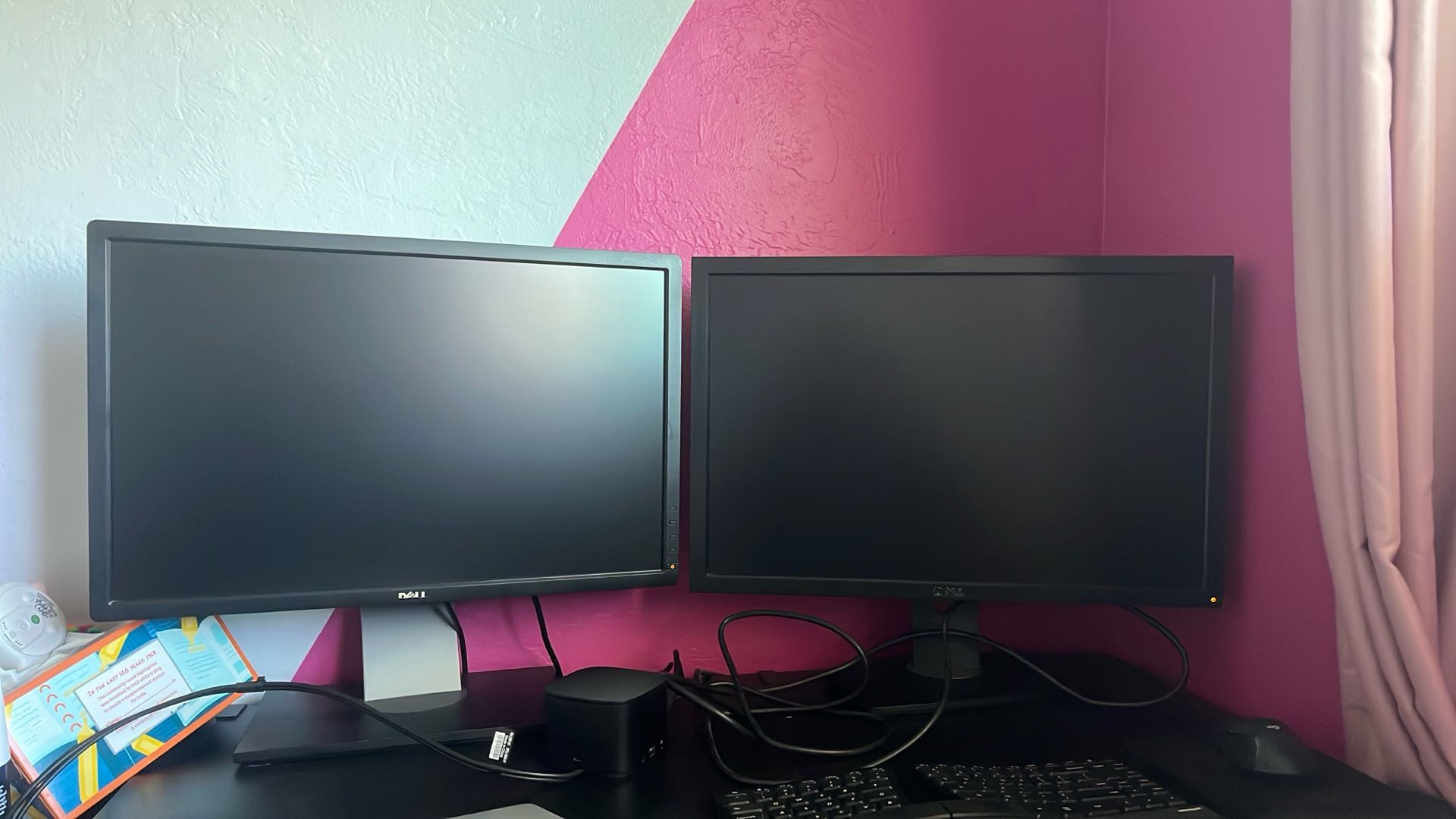 Dell UltraSharp 24” IPS Monitors – U2412Mb – Great Condition