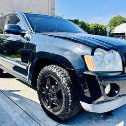 2007 Jeep Grabd Cherokee Laredo