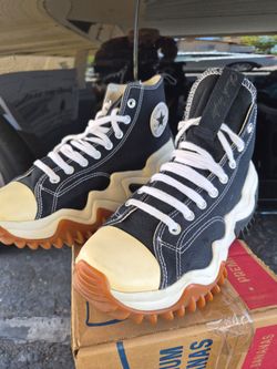 Ladies Converse New
