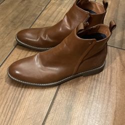 Guess Brown boots
