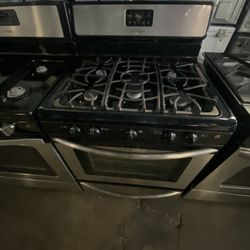 Frigidaire Stove