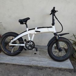 Aventó Sinch 1 Electric Folding Bike 