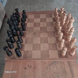 Large Wood Chess Set