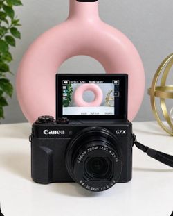 Canon G7X ii Digital Camera