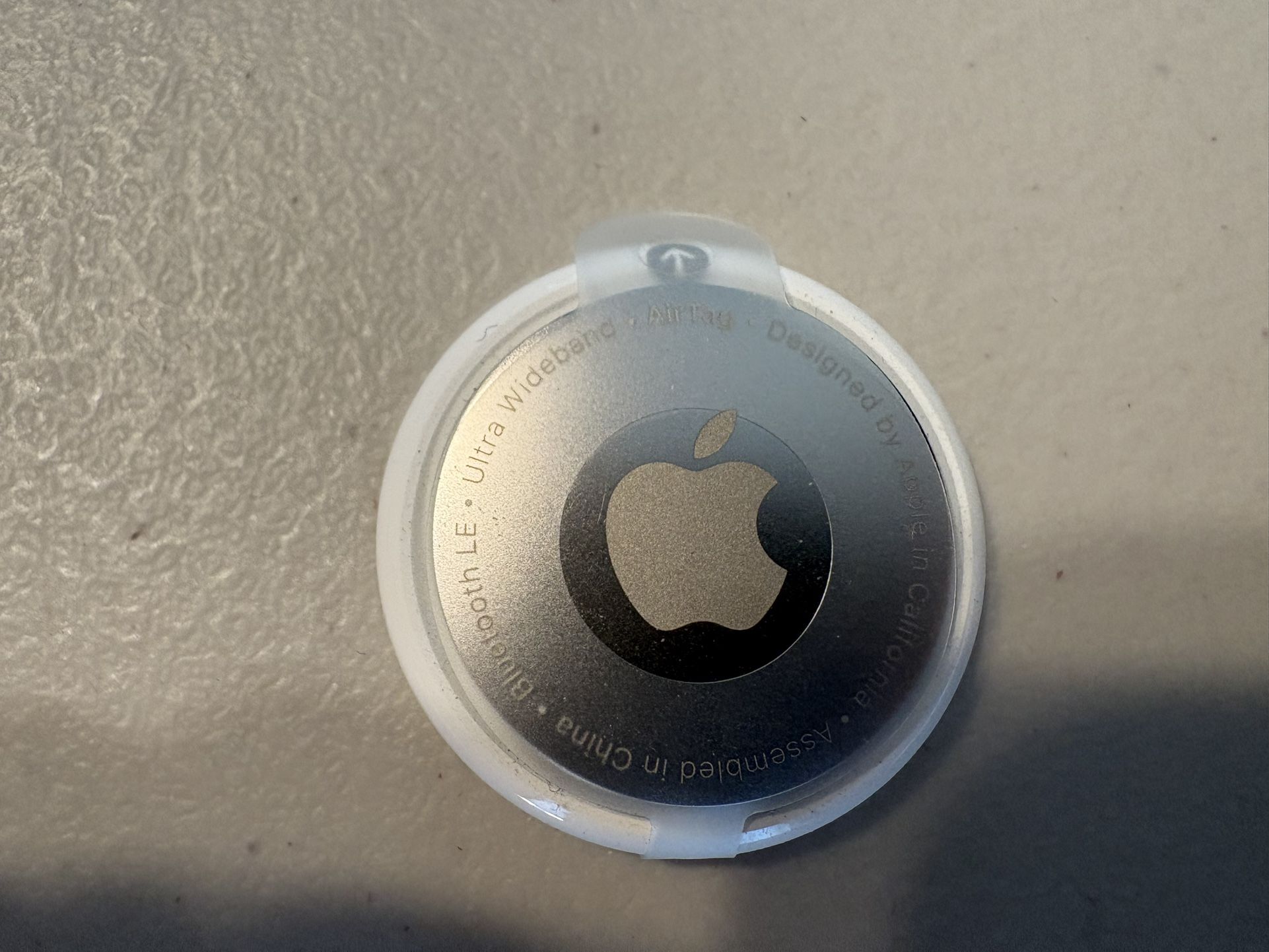 Apple Airtag Unused Openbox battery intact