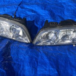 Volvo C70 OEM LEFT & RIGHT JEWEL HEADLIGHTS