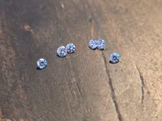 2.2mm Lab Diamonds E/F color VS/VVS clarity