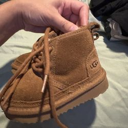 toddler uggs
