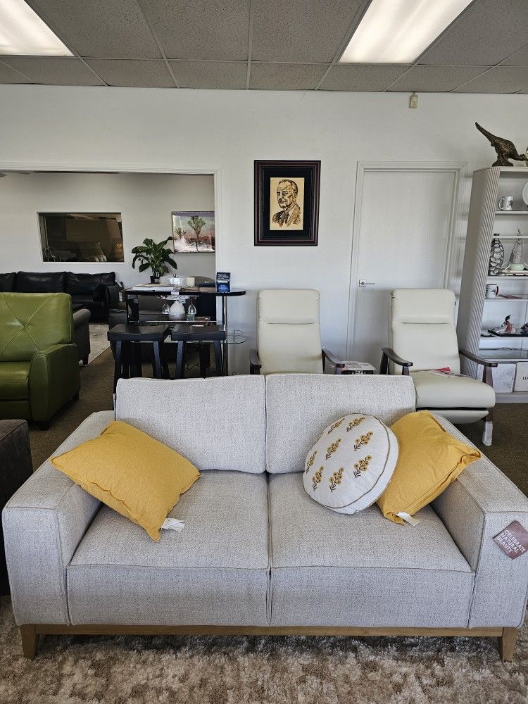 Fabric Loveseat - Rosecrans 