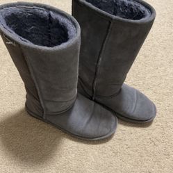 Bearpaw Boots Size 7