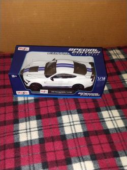 1:18 Scale Diecast Maisto And Ertl