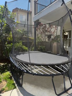 Free Springless Trampoline