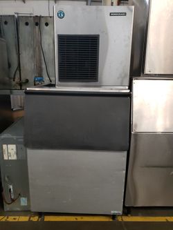 Used Hoshizaki 450 Lb Ice Maker,  Nugget, With 30 In Ice Bin 