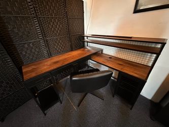L shaped desk (industrial style)