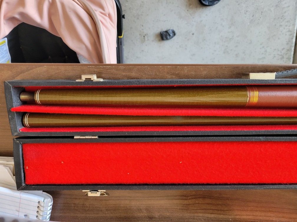 VINTAGE 56" 2 PIECE ST CROIX FIBERGLASS POOL CUE BILLIARD STICK W / Case