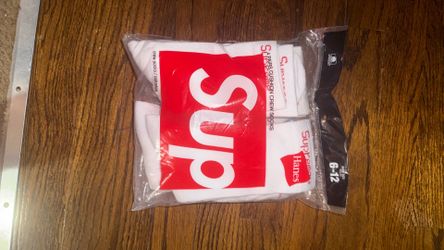 🔥 Supreme Crew Socks – Clean White/Red – Brand New